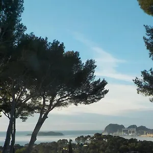 Homestay Frarocka B And B, La Ciotat